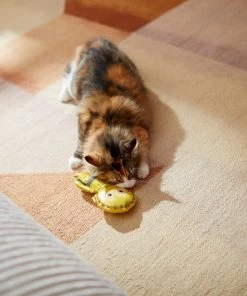 STAR WARS C-3PO Plush Kicker Cat Toy with Catnip -STAR WARS Shop 220605 PT2. SY630 V1612364877