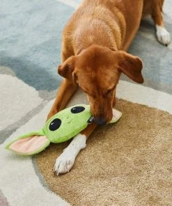 STAR WARS THE MANDALORIAN GROGU + CHEWBACCA Round Plush Squeaky Dog Toy 10 STAR WARS THE MANDALORIAN GROGU + CHEWBACCA Round Plush Squeaky Dog Toy -STAR WARS Shop 302560 PT3. SY630 V1623052666